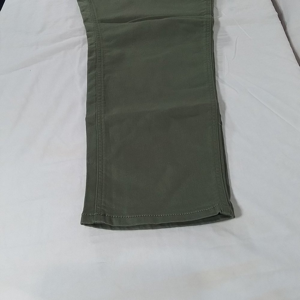Tommy Hilfiger BK Travel Pant - Deep Lichen Green - Inseam 30 - NWOT - Picture 5 of 5